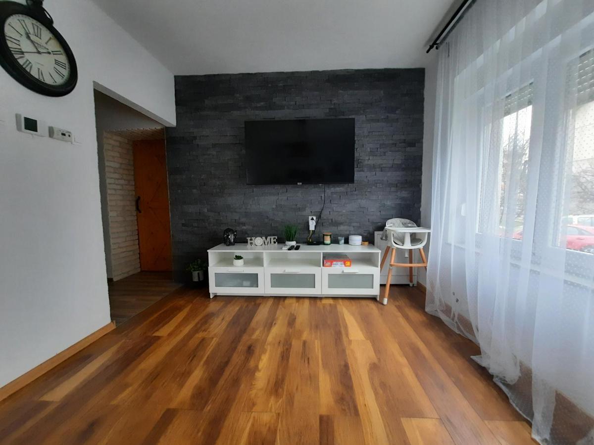 Apartman Twins Self Check In & Self Check Out Otocac Ngoại thất bức ảnh